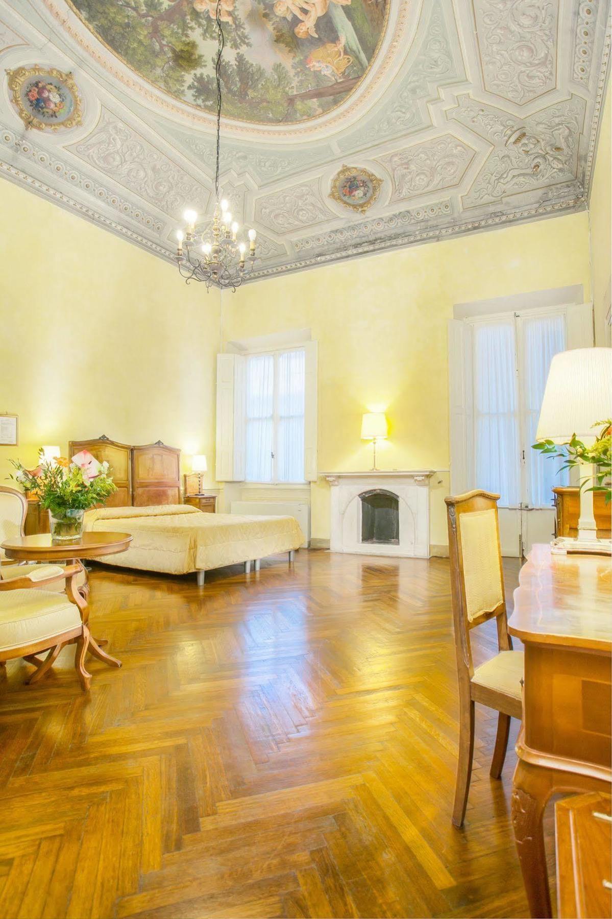 Hotel Bretagna Heritage - Alfieri Collezione Florença Exterior foto
